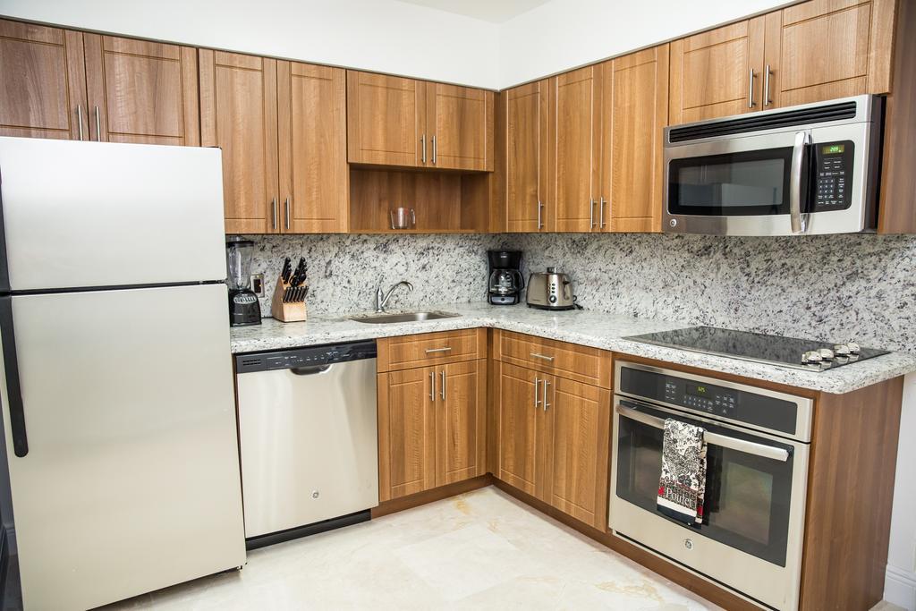 Oceanfront Contemporary Suites Miami Beach Zimmer foto
